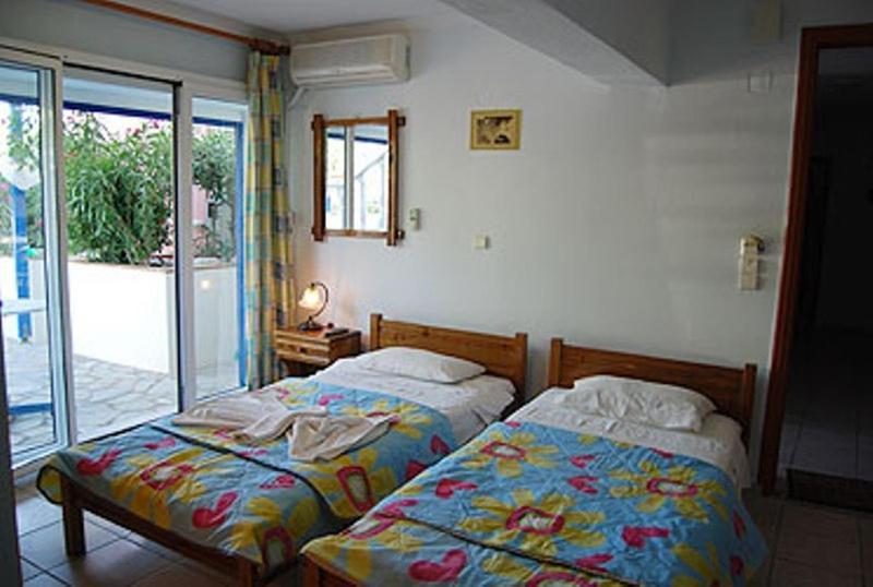 Fotini Apartments Paralia Agias Foteinis الغرفة الصورة