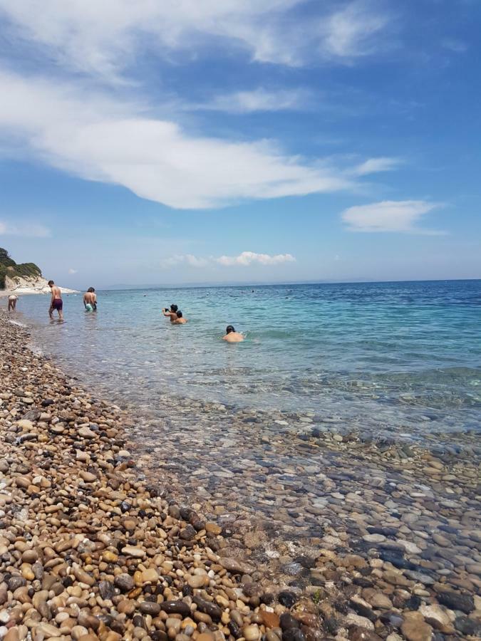 Fotini Apartments Paralia Agias Foteinis المظهر الخارجي الصورة